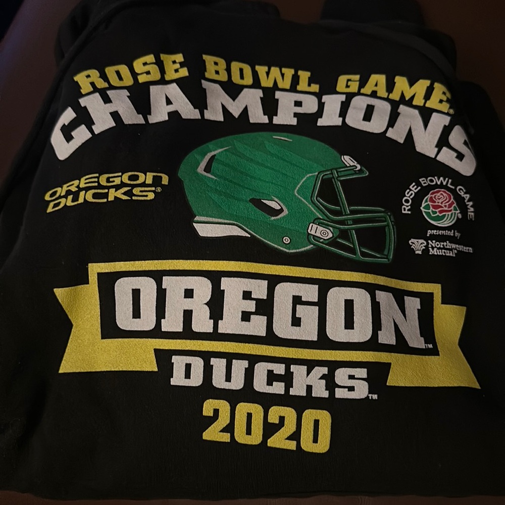 Oregon ducks pull over hooded sweatshirt
